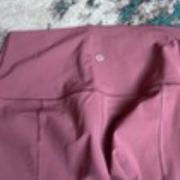 Lululemon Mesh Panel Mauve Pink Cropped Legging with Scallop Edges - Picture 8 of 8